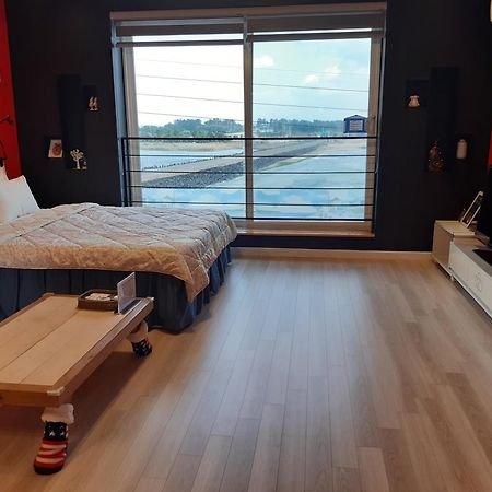 Jeju Gaviota Pension Luaran gambar