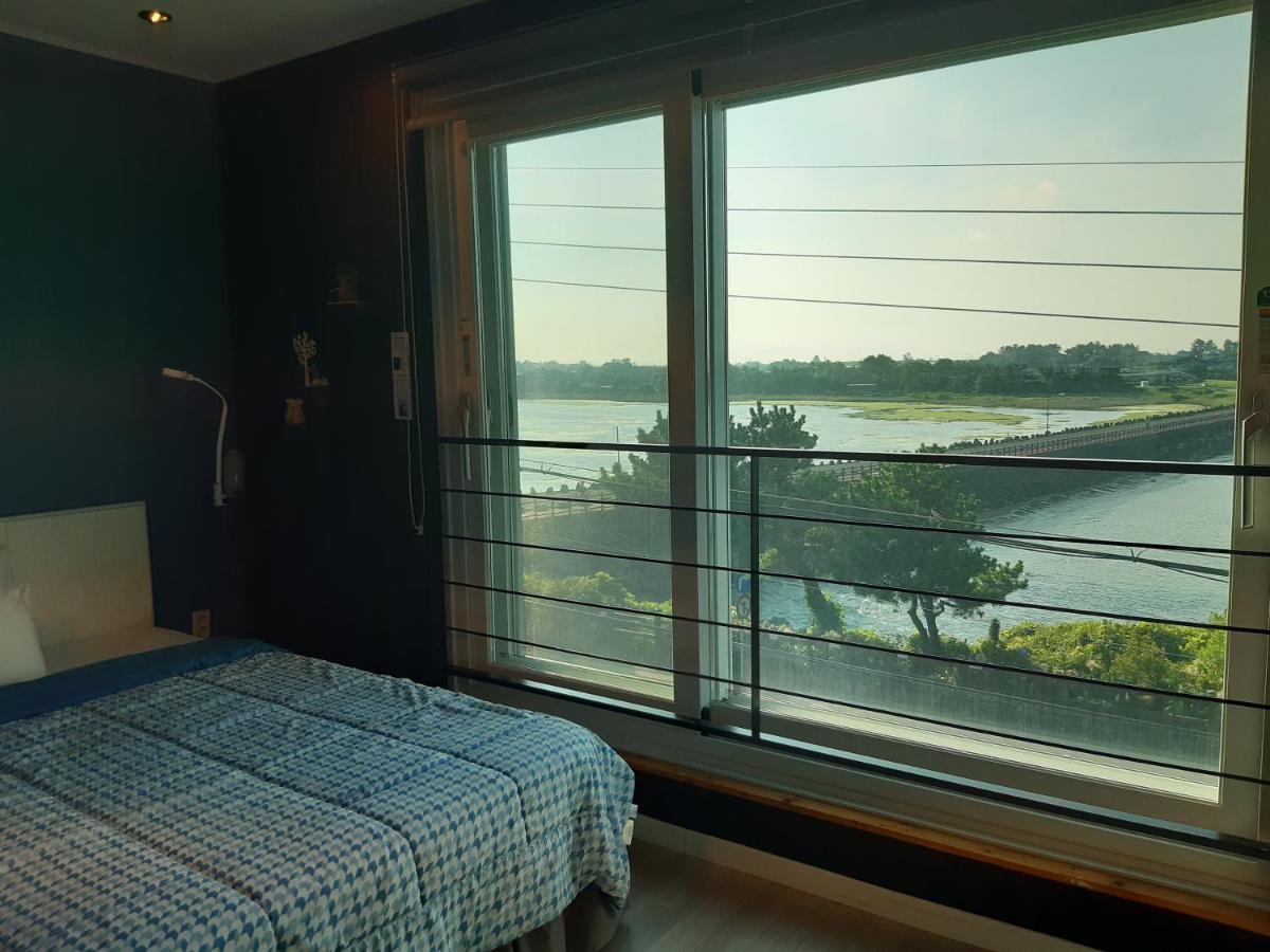 Jeju Gaviota Pension Luaran gambar